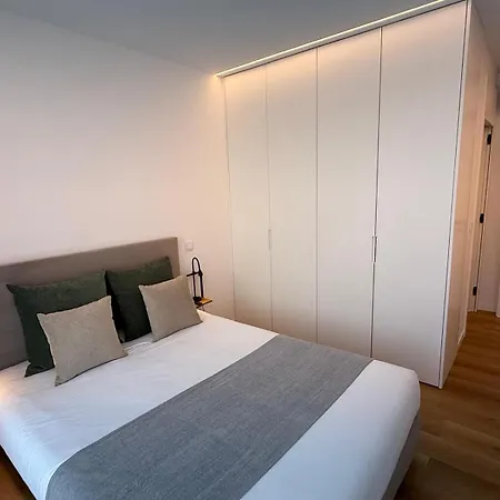 V Mar Pool & Appartement
